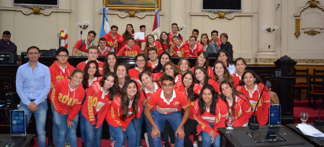 Jóvenes del sur provincial son “Legisladores por un día” en Córdoba