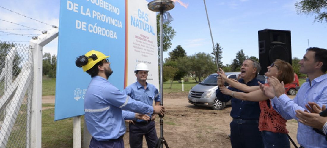 Schiaretti habilitó obras de gas natural en V. Huidobro, Italó y Ranqueles