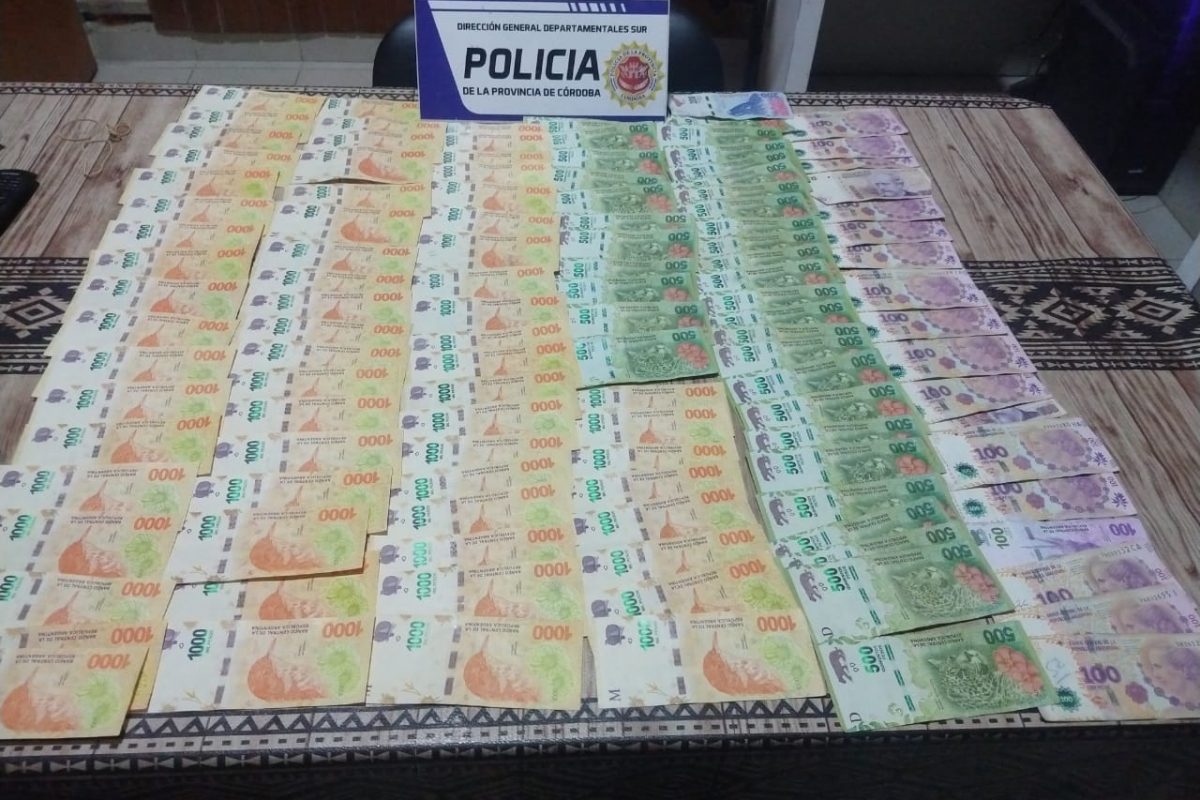 En Jovita la Policía secuestró 82.500 pesos que habían sido sustraídos a una vecina