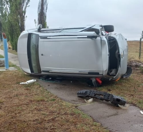 Del Campillo: una familia se accidentó cuando transitaba por Ruta Nº 27