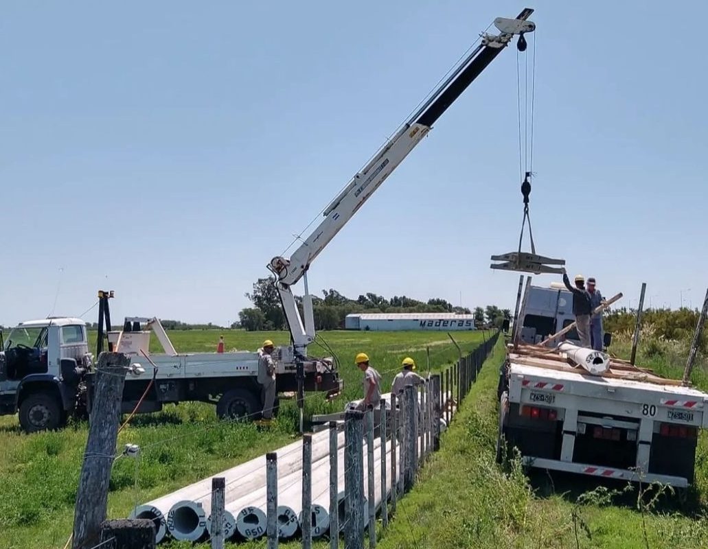 Obra muy esperada: llegan materiales para iluminar el cruce de rutas 27 y 35