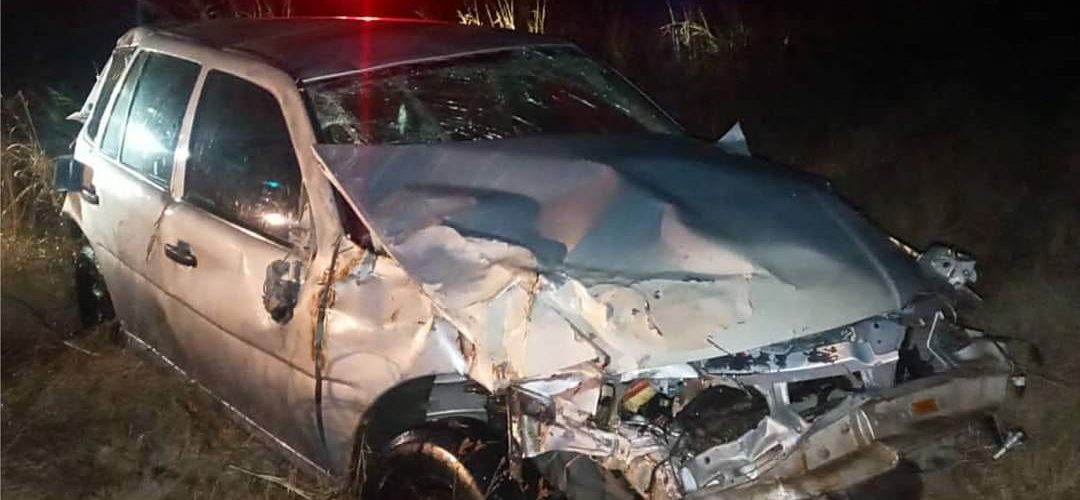 Accidente: conductor perdió el control del auto y protagonizó un vuelco