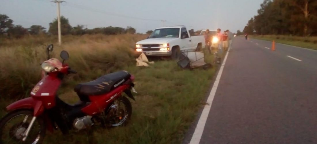 Accidente vial: camioneta embistió carro tirado por una moto en Ruta 26