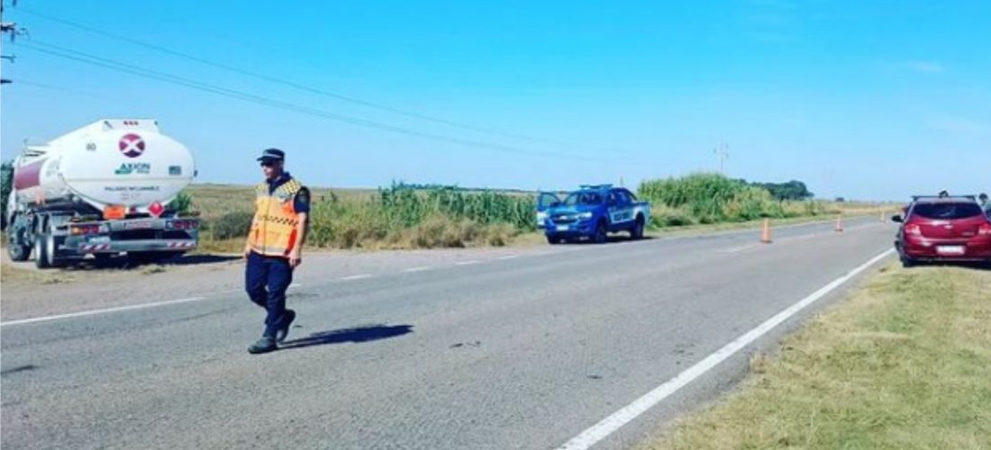 Camión y auto protagonizaron un accidente en Ruta 35, cerca de Huinca Renancó