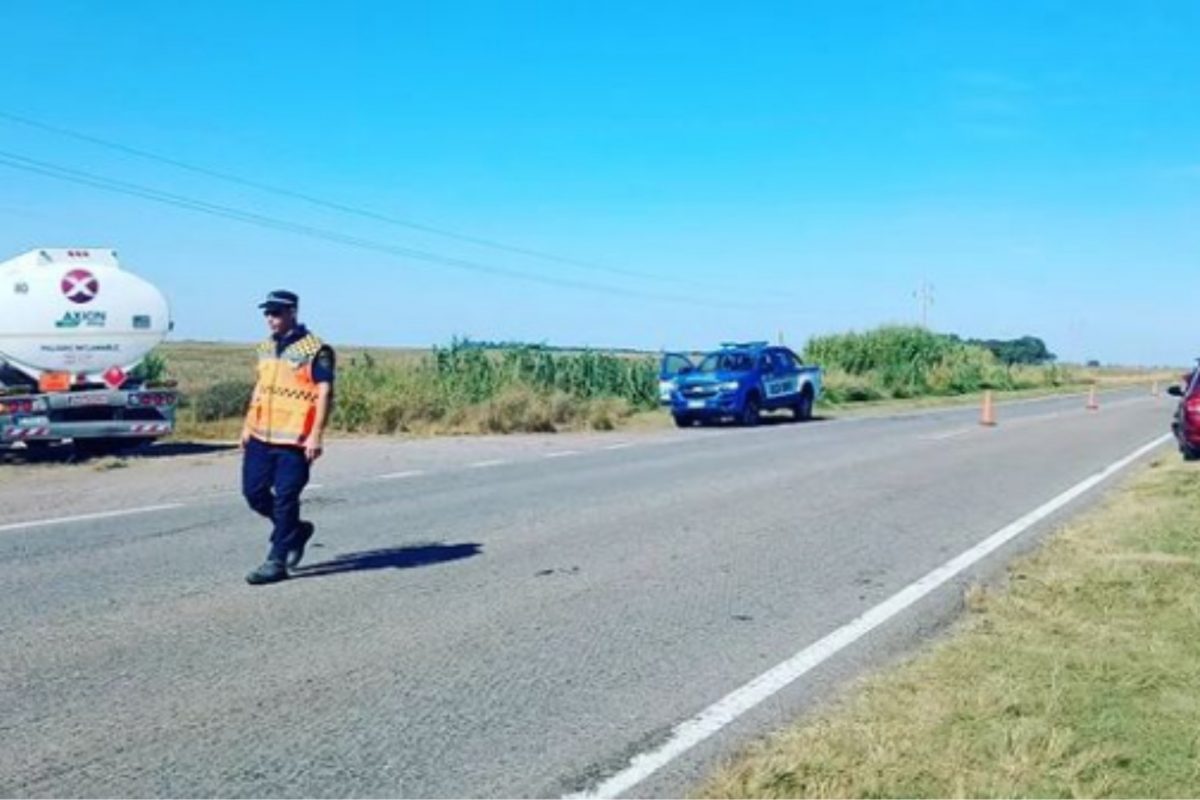 Camión y auto protagonizaron un accidente en Ruta 35, cerca de Huinca Renancó