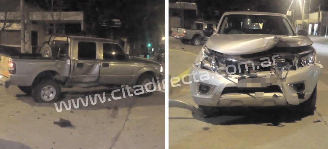 Accidente en Jovita: chocaron dos camionetas en pleno centro