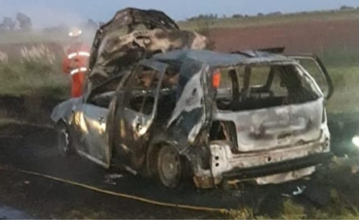 Siniestro: un auto se incendió por completo en cercanías de Italó