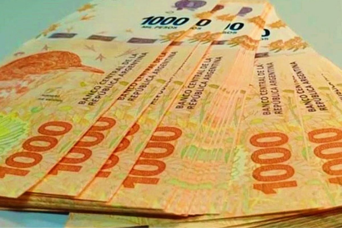 Pagarán un bono de 30 mil pesos a los empleados estatales provinciales