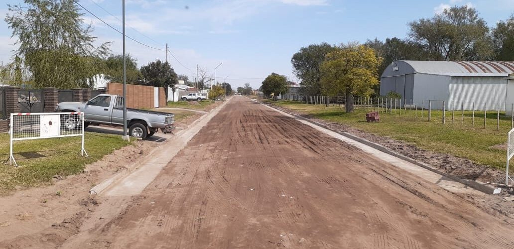 Buchardo: con fondos propios, el Municipio avanza en obra de cordón cuneta