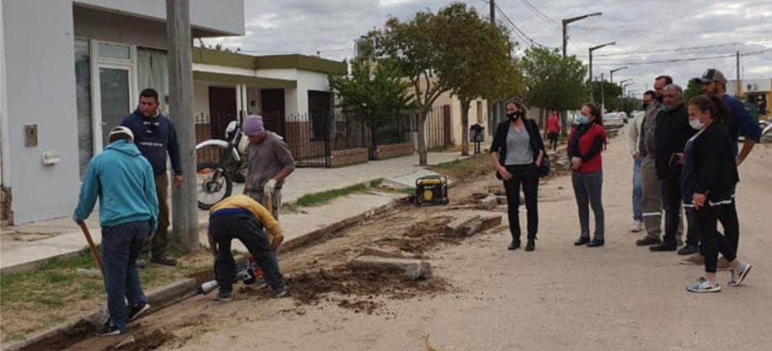 Del Campillo: el Municipio empieza obra de pavimento articulado en calle V. Sársfield
