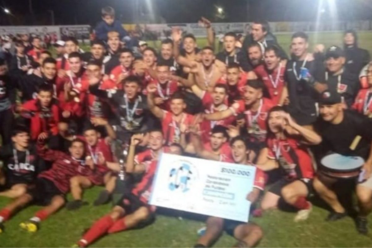 Central Argentino de La Carlota se coronó campeón del Torneo Provincial