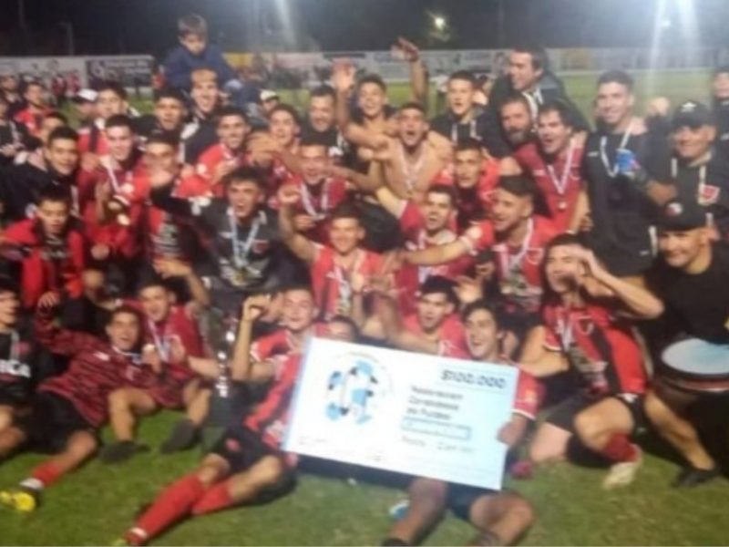 Central Argentino de La Carlota se coronó campeón del Torneo Provincial