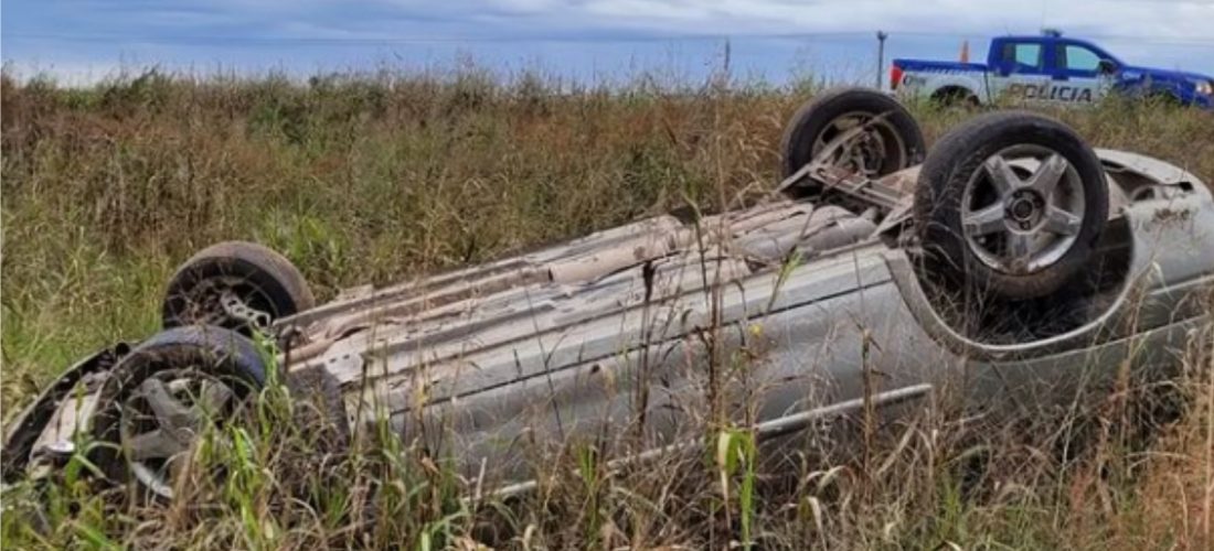 Una vecina de Del Campillo se accidentó en Ruta 27: solo daños materiales