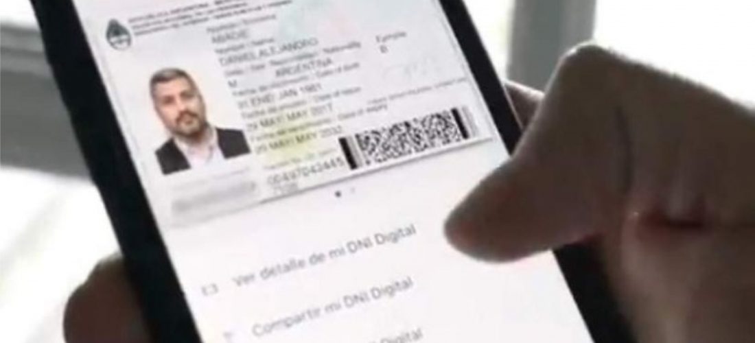 Autorizan el uso del DNI digital a través del celular en los bancos