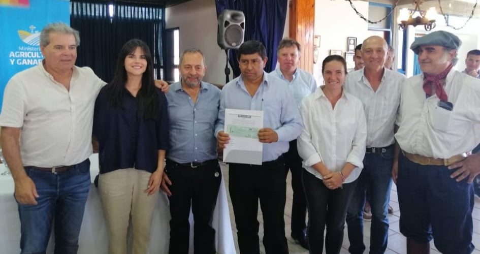 Provincia entregó un aporte por $600.000 a la Comunidad Regional Roque Sáenz Peña