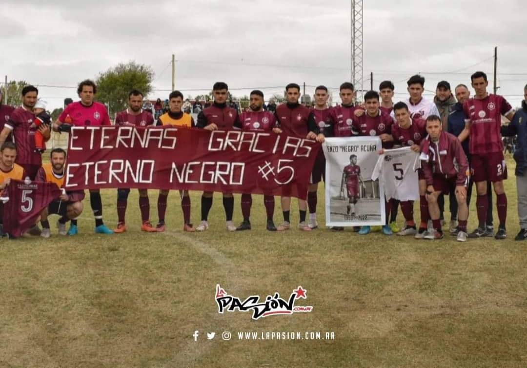 El fútbol regional rindió un sentido homenaje al joven que falleció hace unos días
