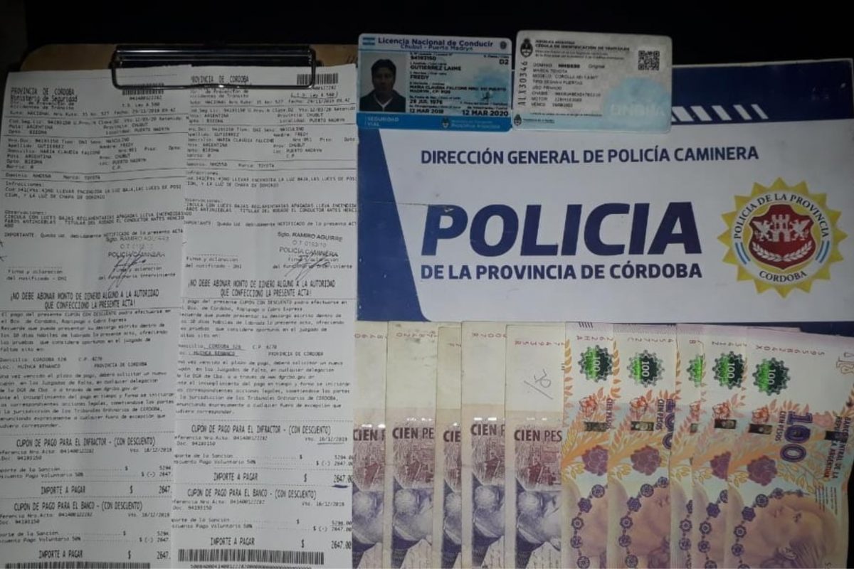 Huinca: ofreció 1000 pesos para zafar de una multa en Ruta 35; quedó detenido