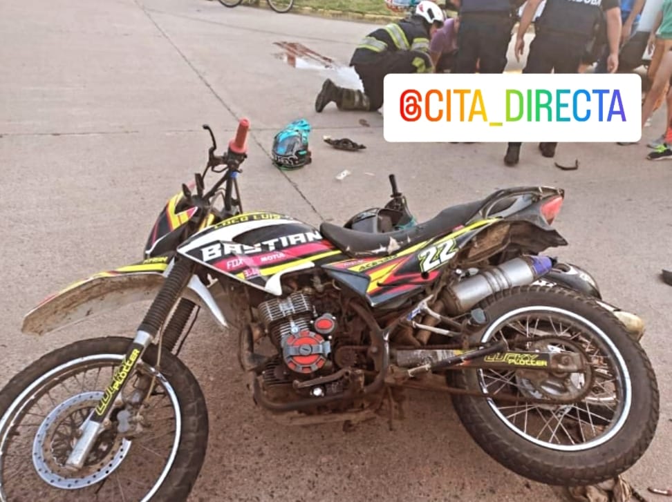 Accidente de tránsito entre dos motos deja a conductores con lesiones en Jovita