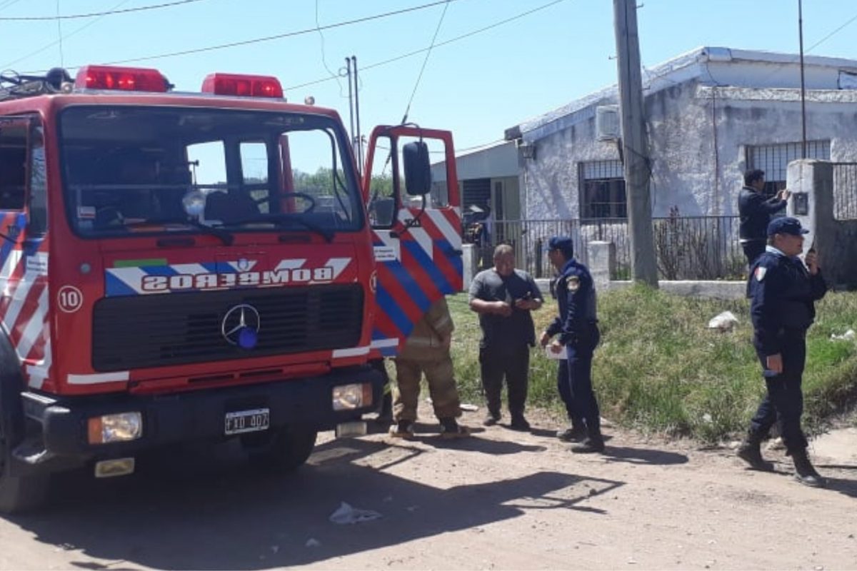 Laboulaye: salida de bomberos voluntarios por incendio en una vivienda