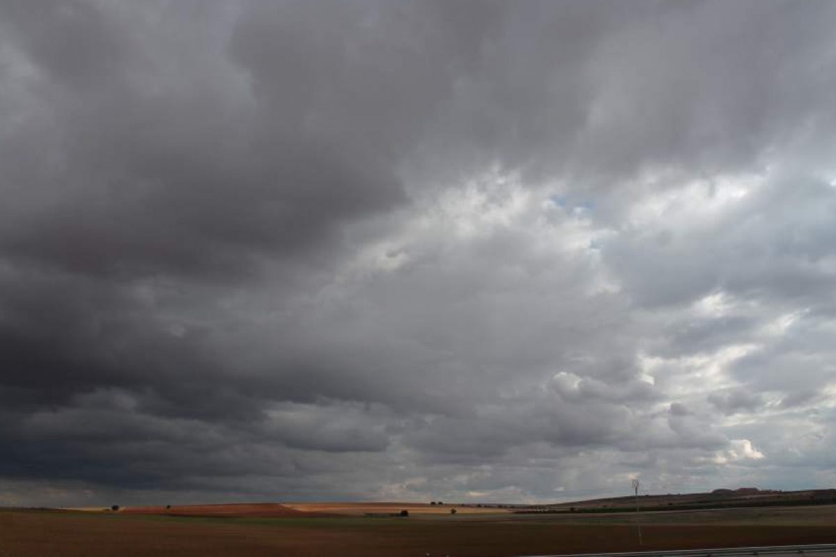 Anticipan martes con máxima de 36º y posibles tormentas en el sur cordobés