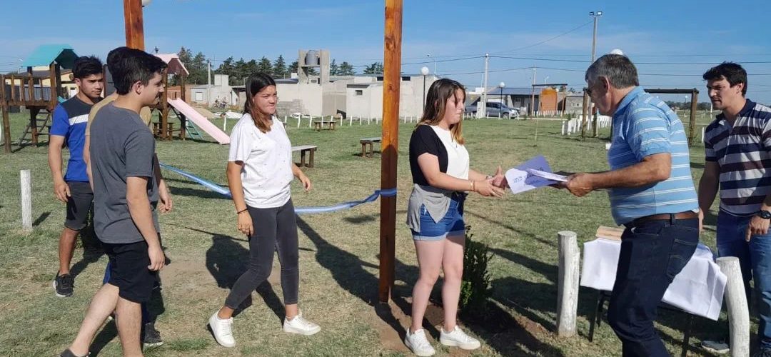 Serrano: el municipio inauguró la placita “Martín Falcón” en barrio Pro.Vi.Ce I