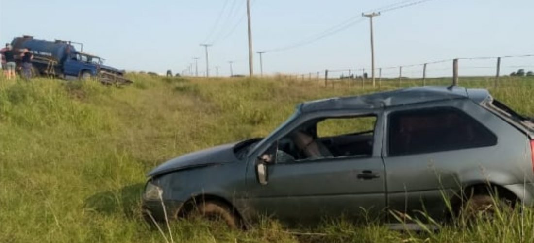 Auto y camión atmosférico protagonizaron un accidente sobre ruta provincial 27