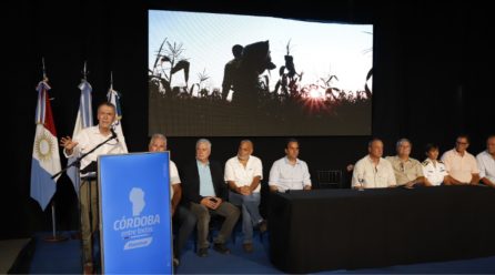 Schiaretti volvió a pedir a Nación que “le saque el pie de encima al campo”