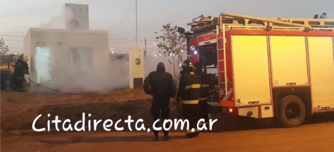 Serrano: bomberos controlaron principio de incendio en una vivienda