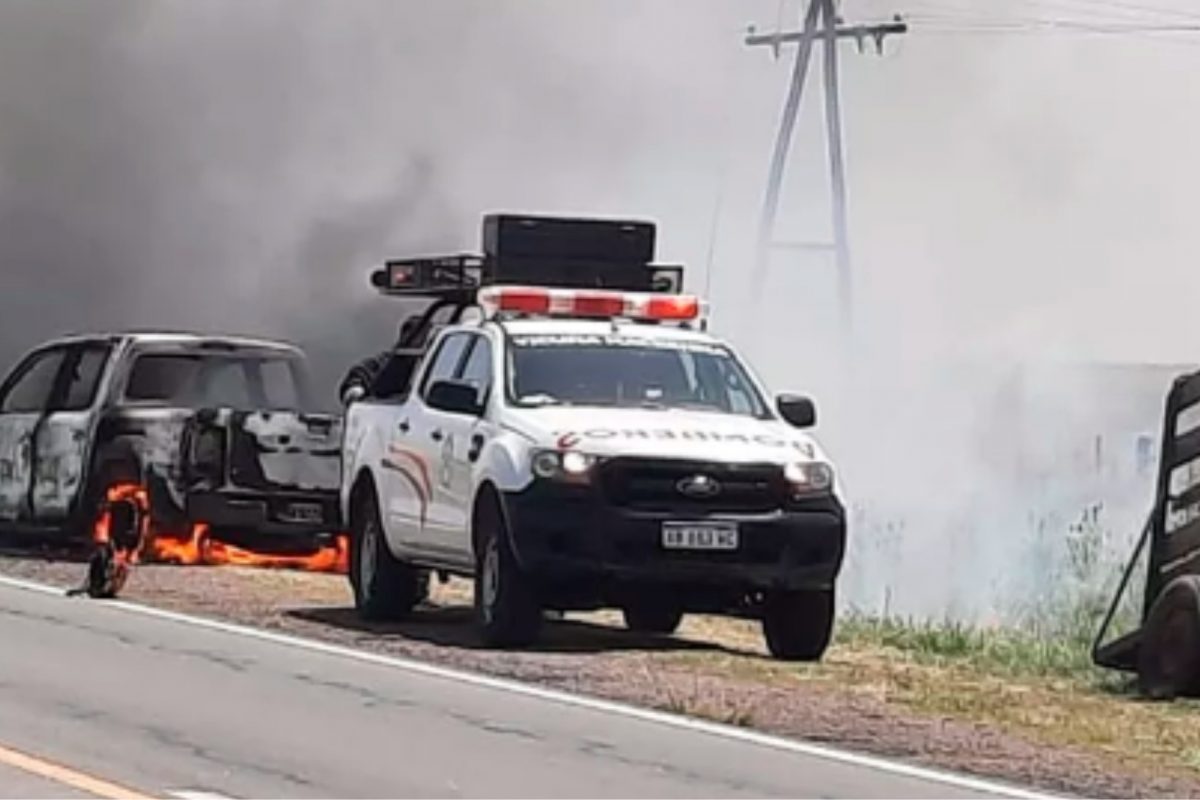 Una camioneta se prendió fuego cerca de Tosquita: pérdidas totales